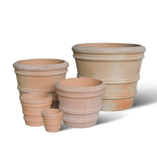 Lightweight terracotta pots